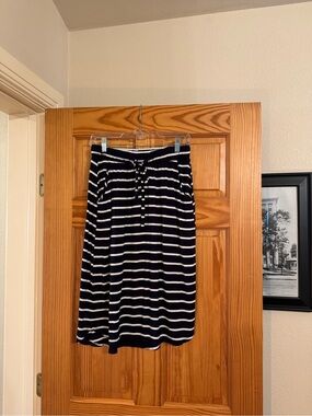 Striped navy and White Midi Skirt with Drawstring Waist